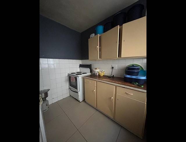 2 BEDROOM APARTMENT FOR SALE IN BOKSBURG